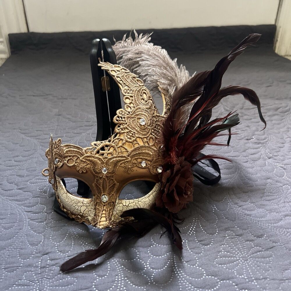 Gold Lace,Rose & Feathers Mardi Gras Glam Chic Mask Mystery Halloween Party Foto - Picture 3 of 9